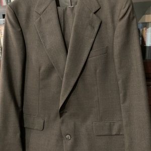 Barrows Suit from New York Gorsart